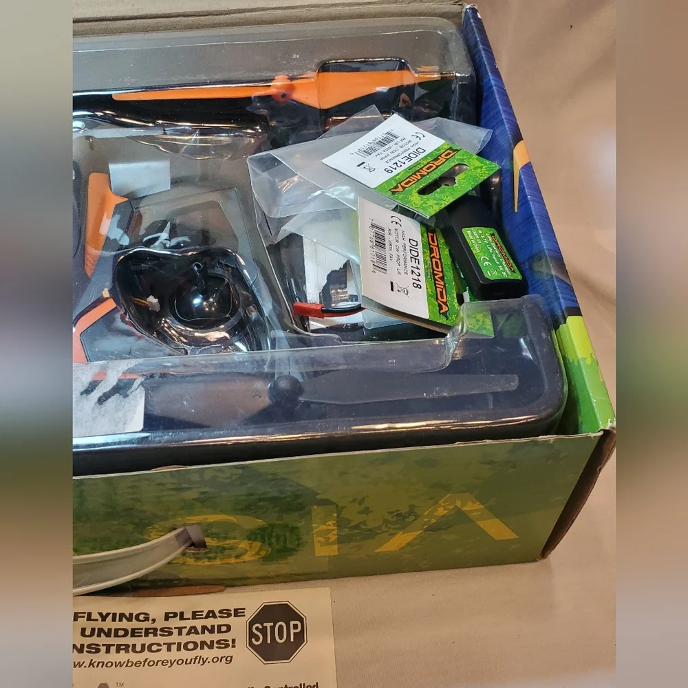 Dromida Vista FPV Drone with Camera WIFI FPV Mini Camera Hobbico LED Lights